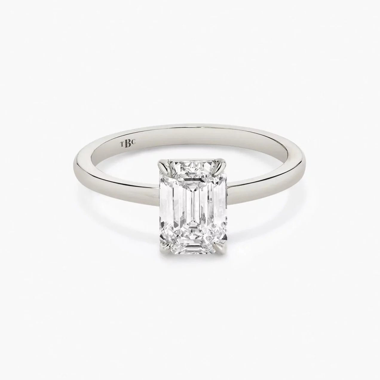 El diamante se muestra con 1.50cts