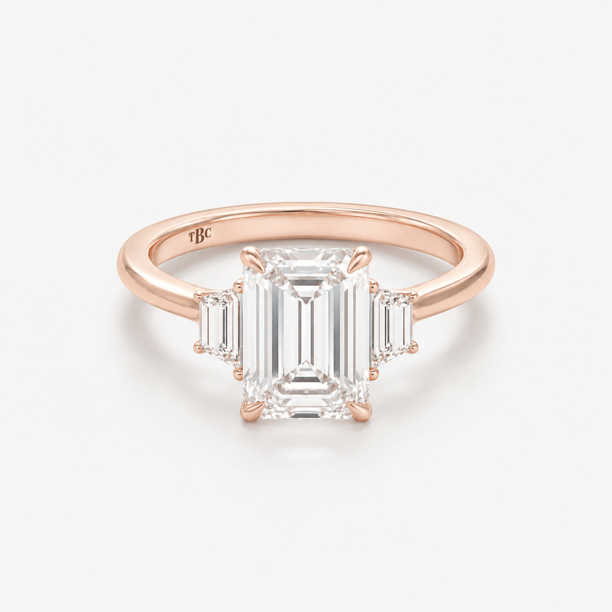 Anillo Emerald Trilogía - The Bright Club