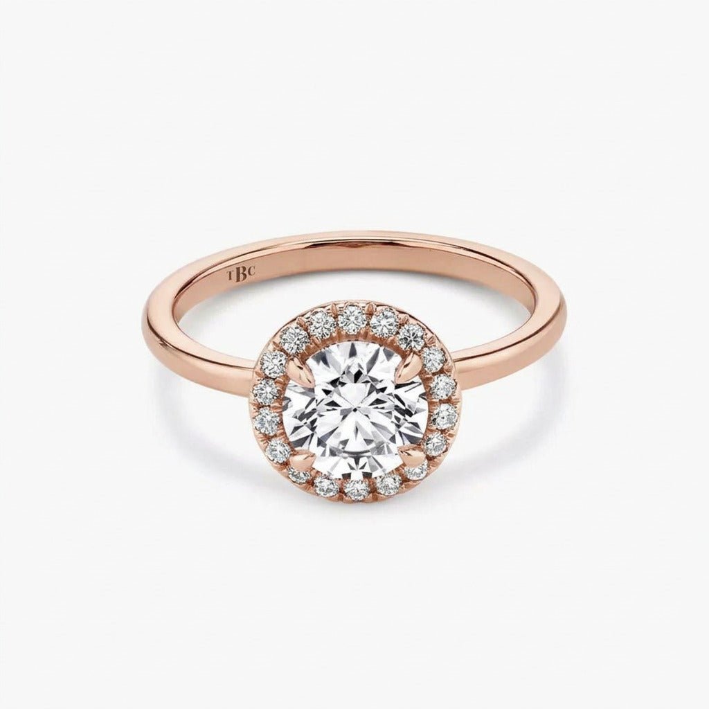 El diamante se muestra con 1.00cts