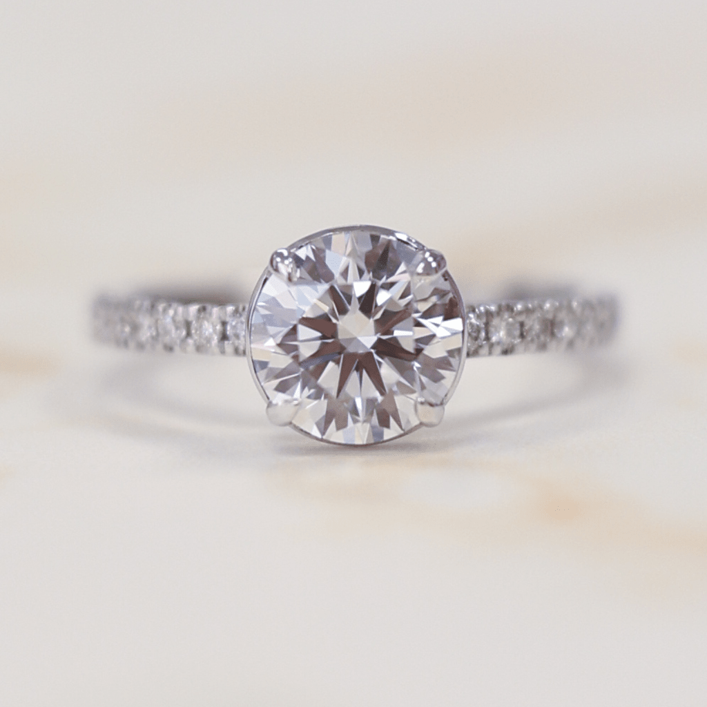 Anillo Infanta Emerald - The Bright Club