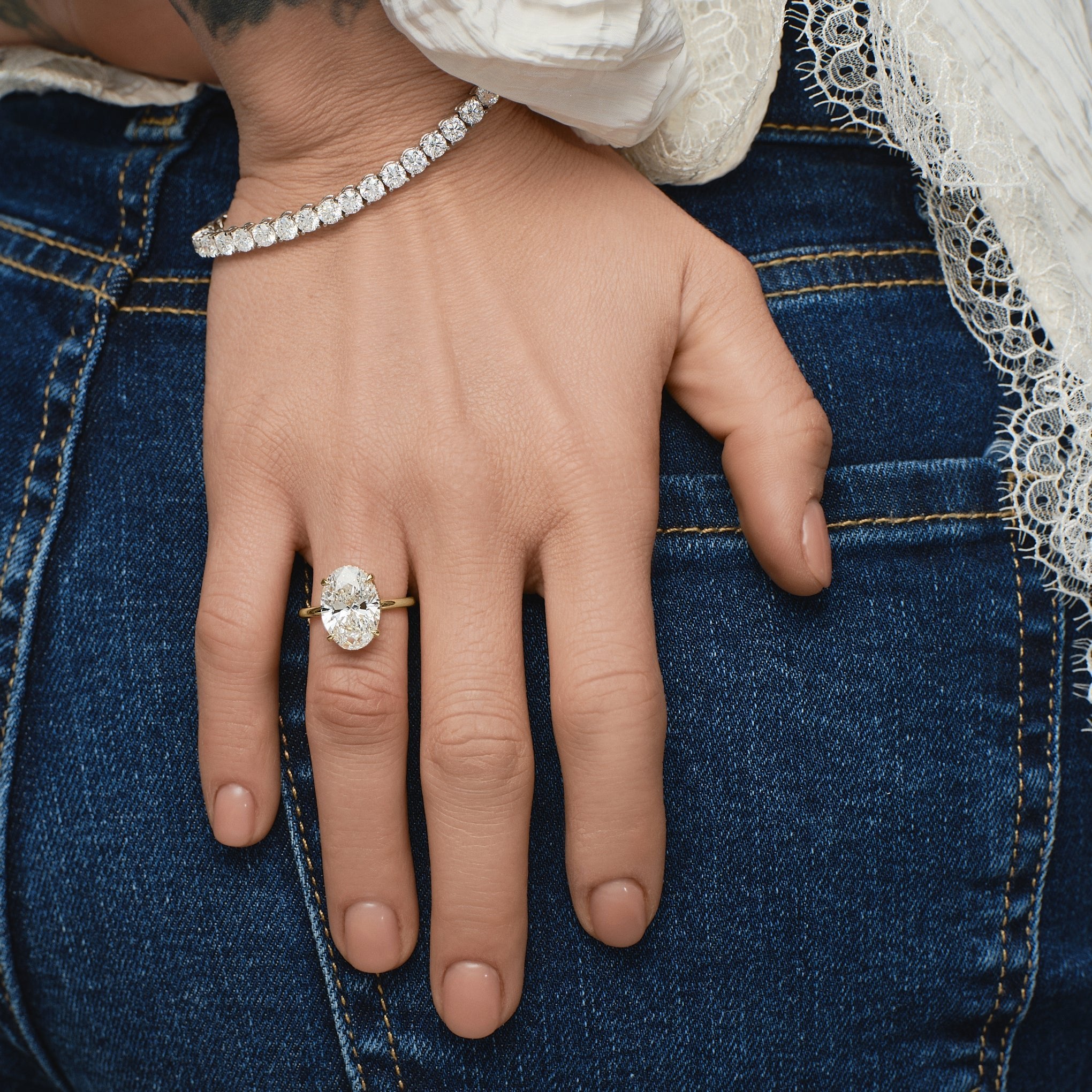 Anillo Duchess Emerald - The Bright Club