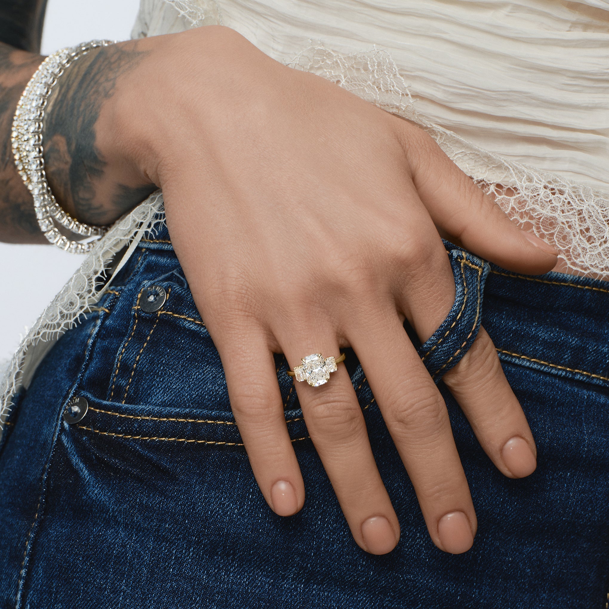 Anillo Cushion Trilogía