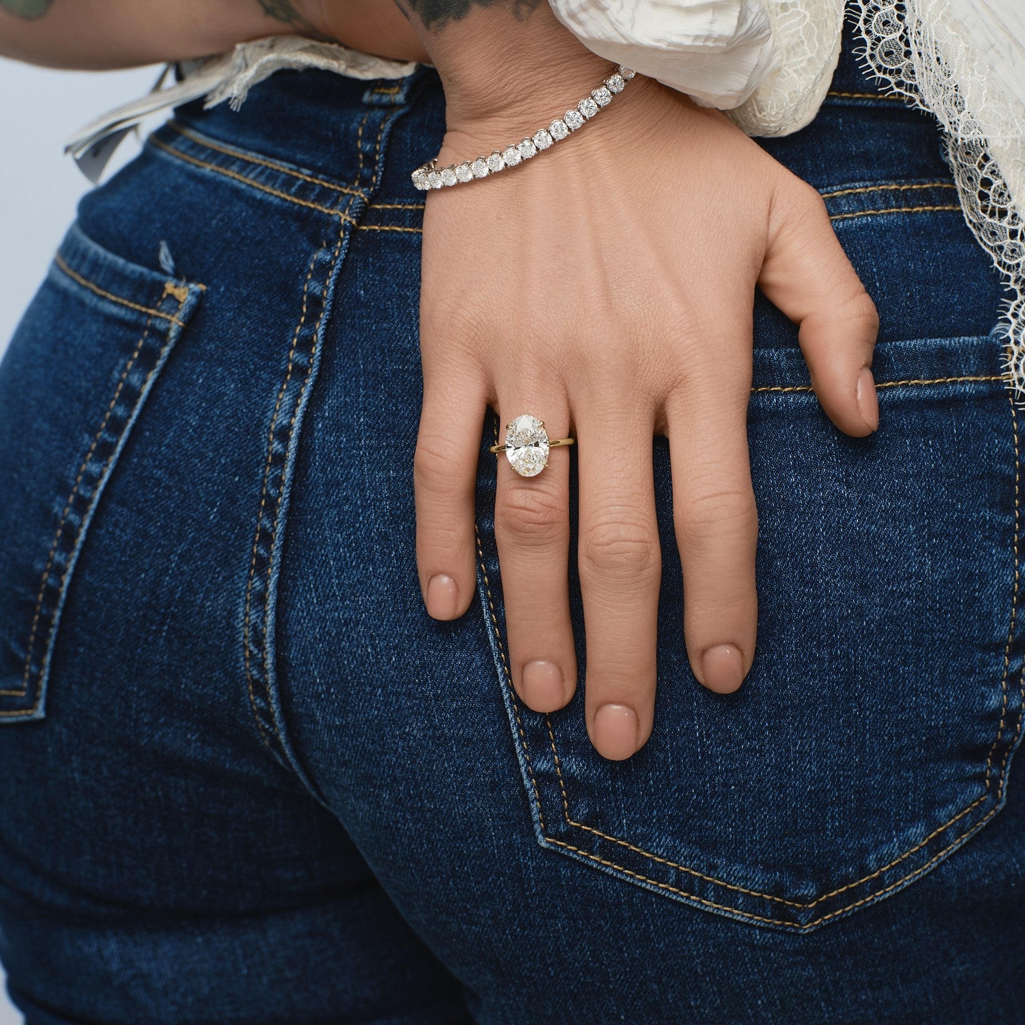 Anillo Baronesse Emerald - The Bright Club