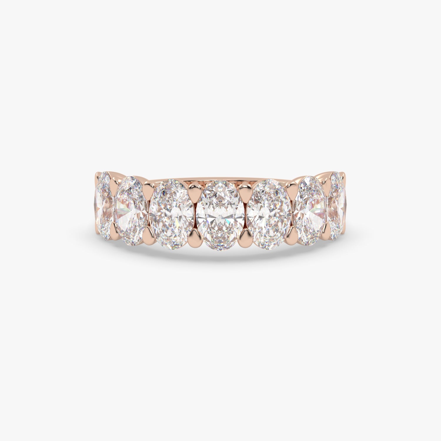 El diamante se muestra con 2.35ct
