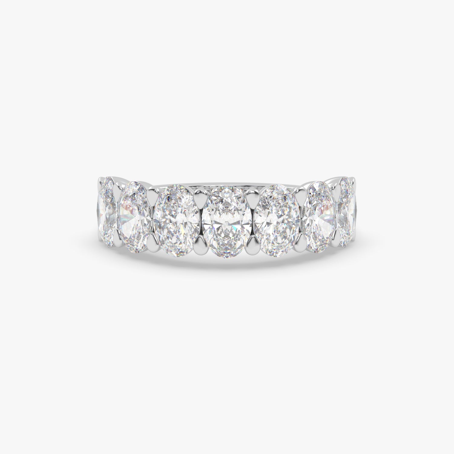 El diamante se muestra con 2.35ct