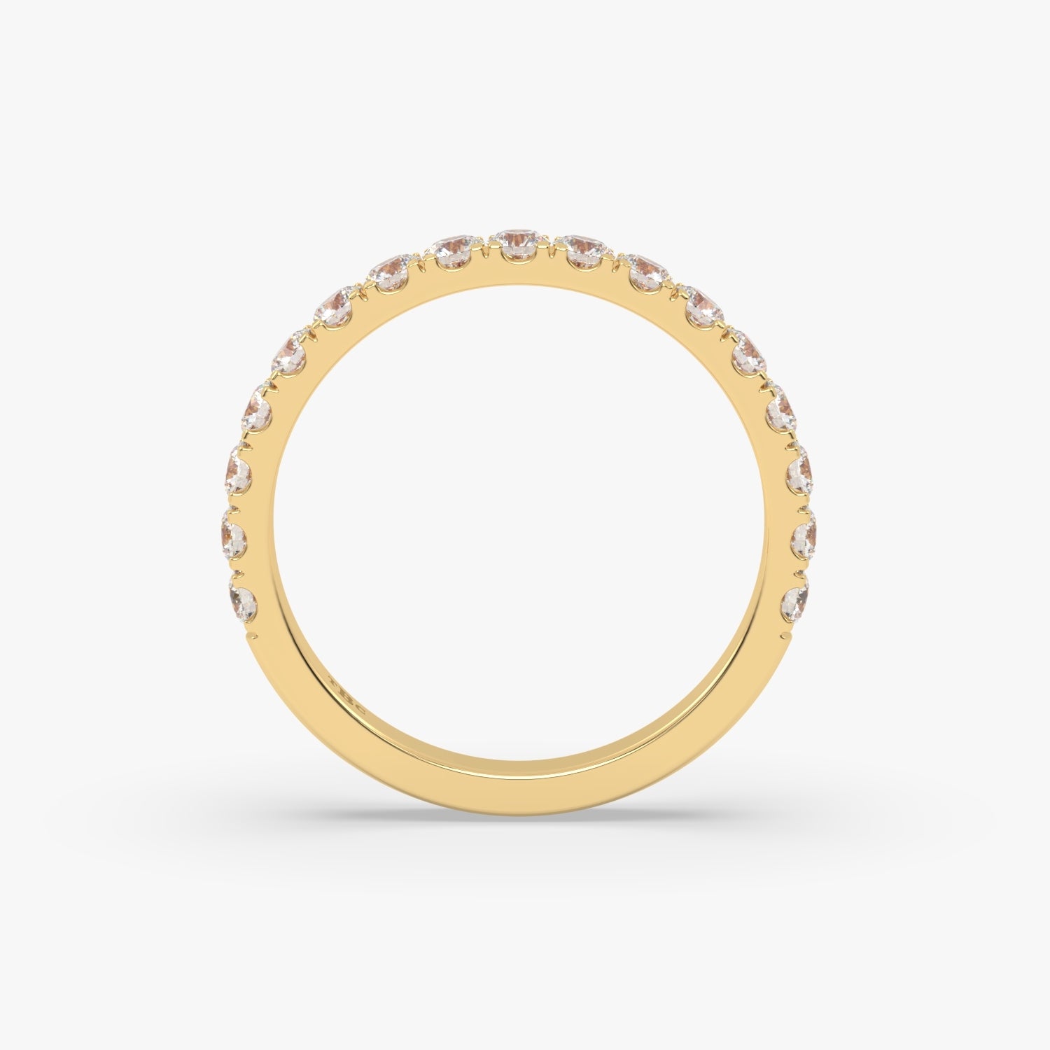 El diamante se muestra con 0.62cts