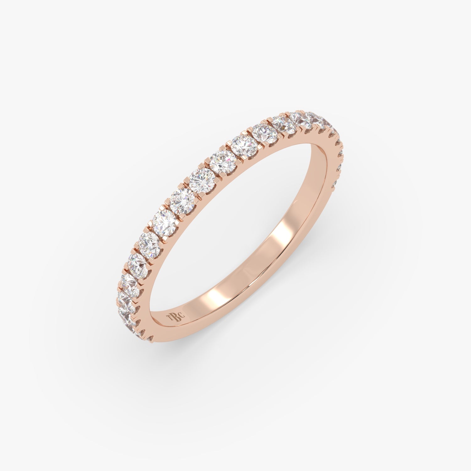 El diamante se muestra con 0.42cts