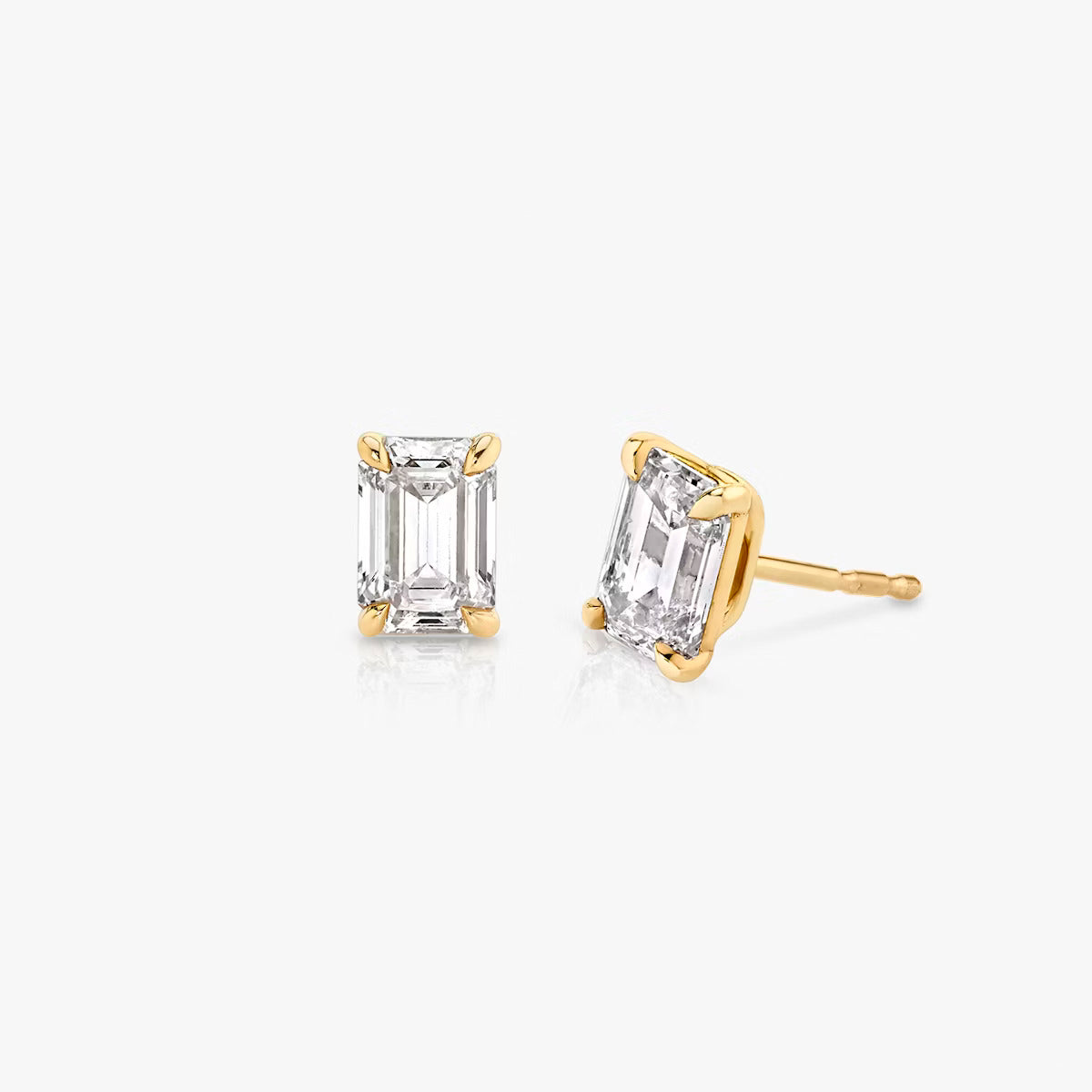 El diamante se muestra con 1.00cts