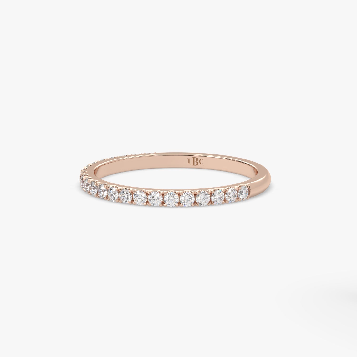 El diamante se muestra con 0.23cts