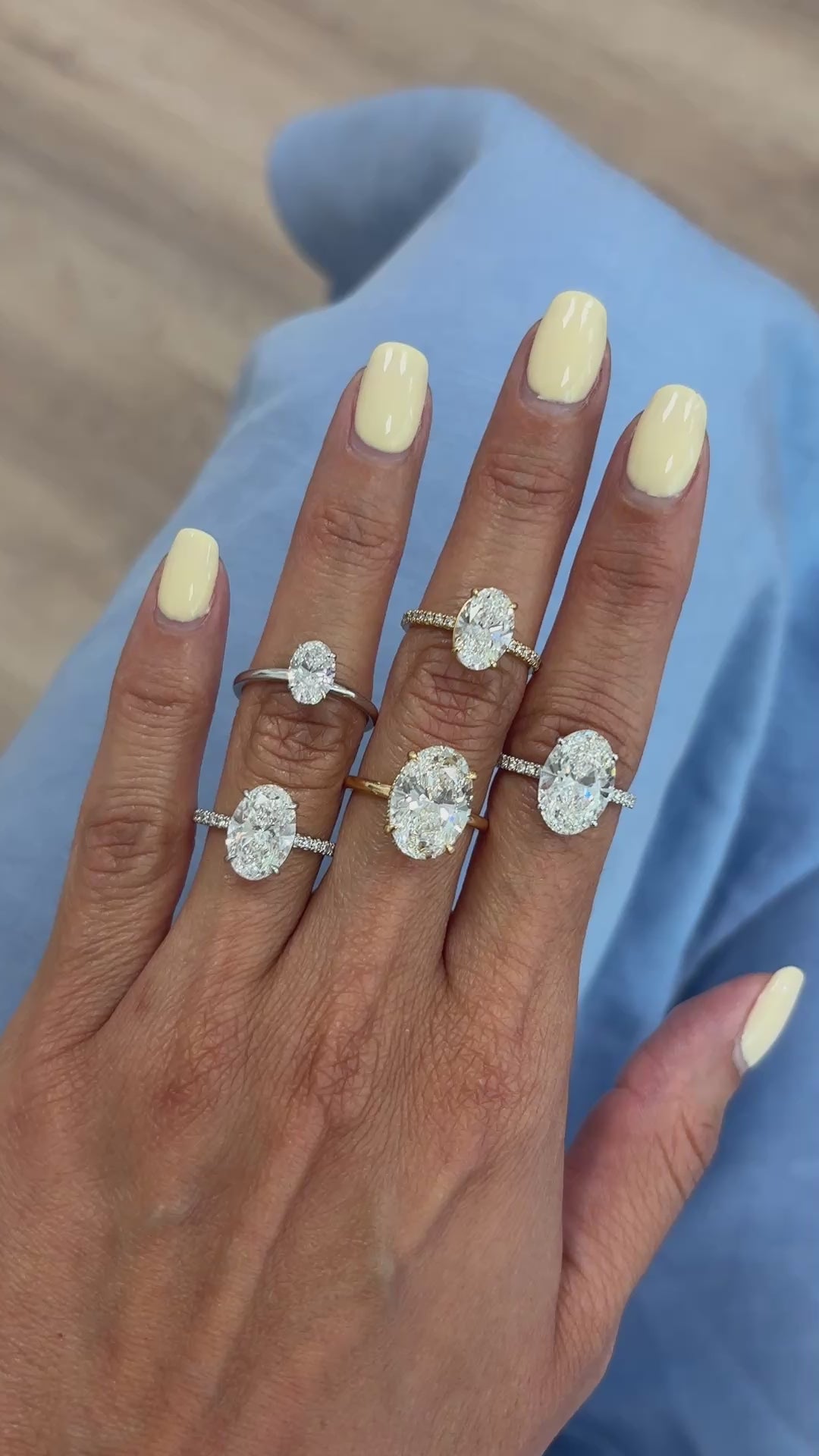 Se muestran diamantes de 1.00ct, 2.00ct, 3.00ct, 4.00ct, 5.00ct
