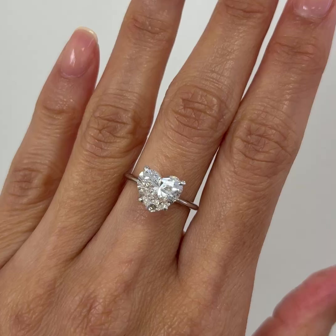 Se muestra con 3.00ct
