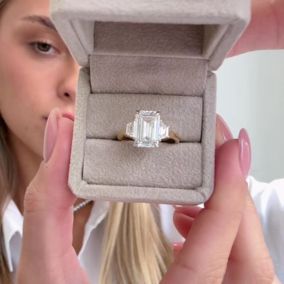 Se muestra con 3.00ct