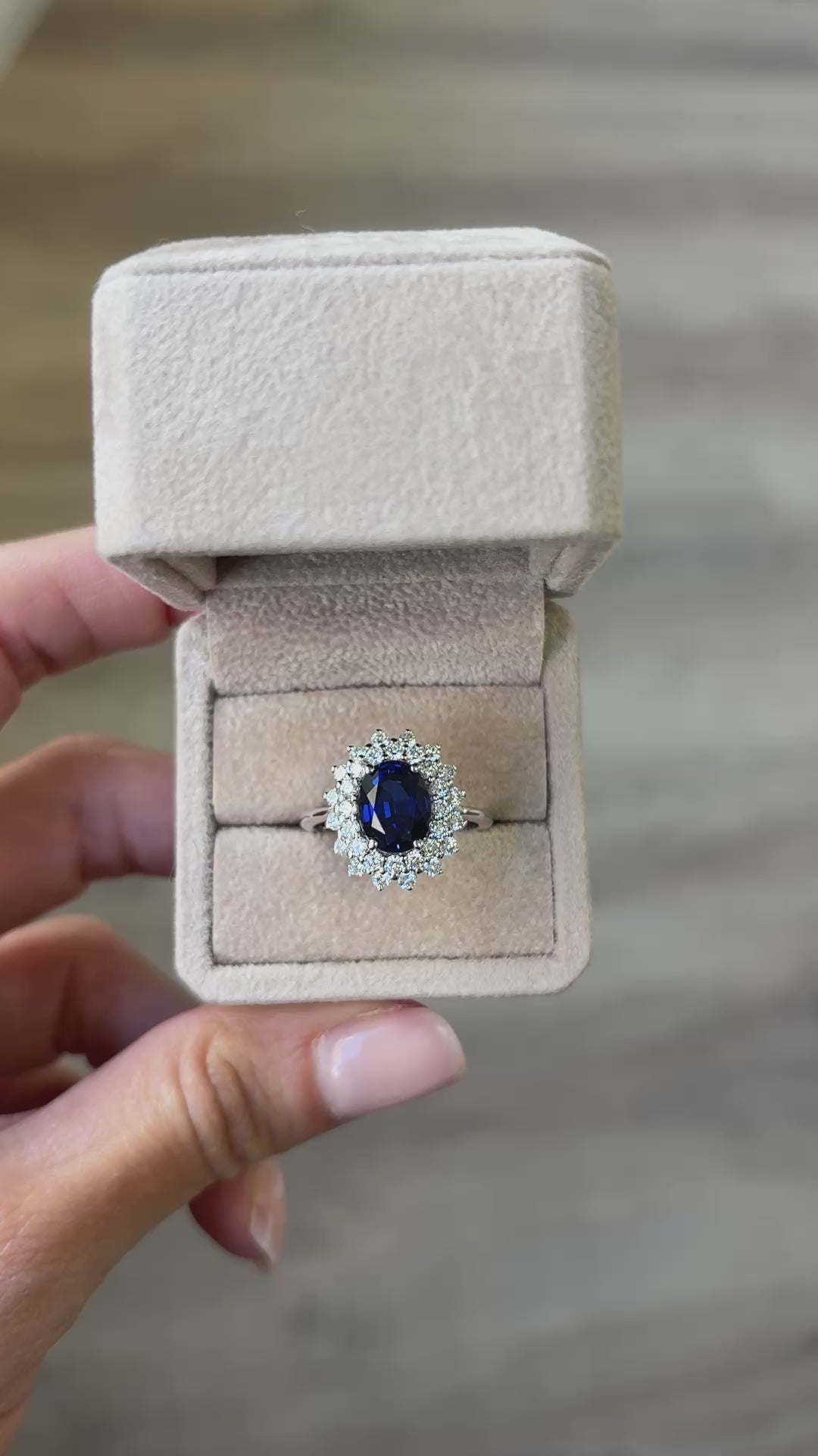 Anillo Zafiro Classic Plus