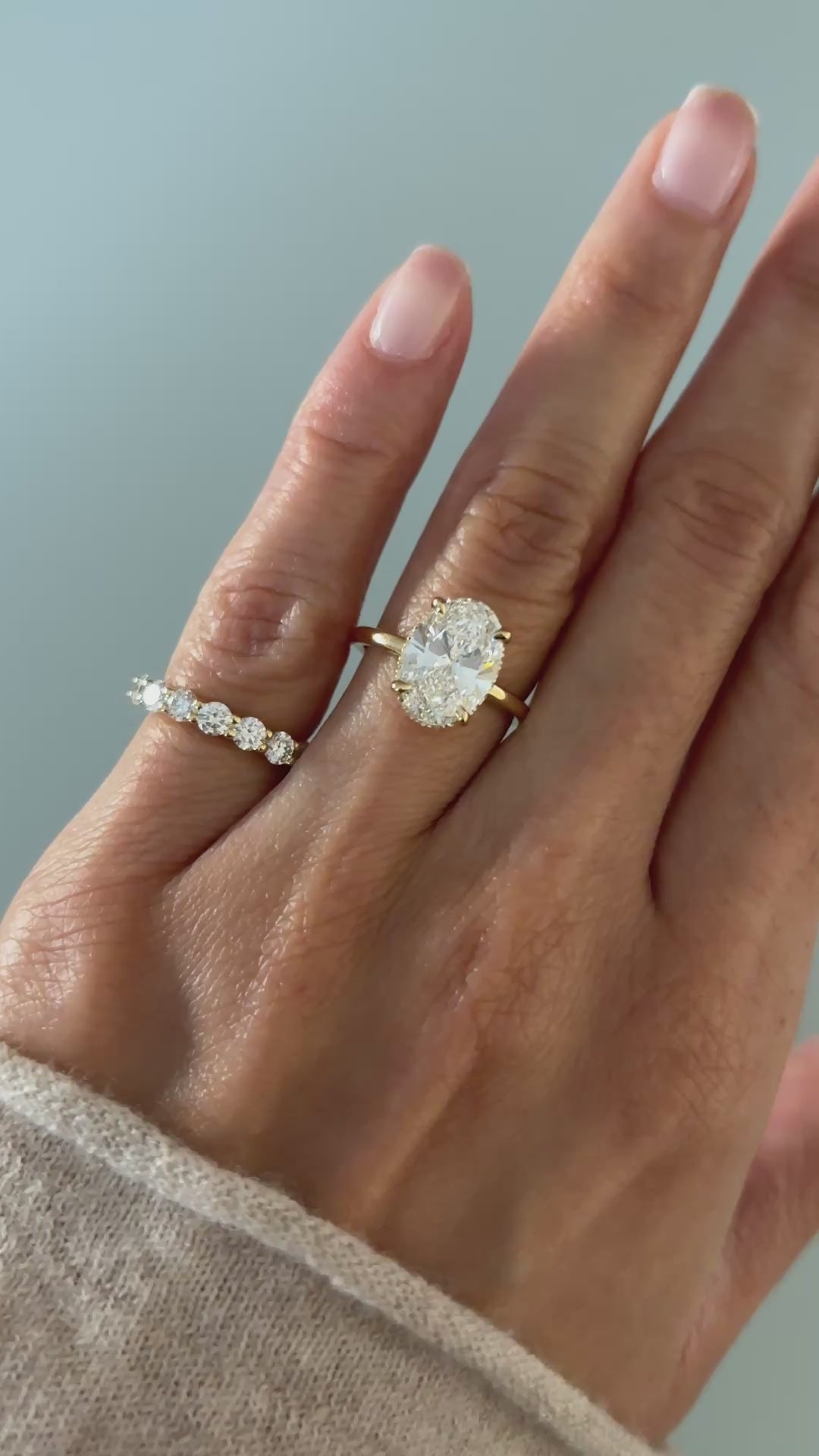 El diamante se muestra con 3.00cts