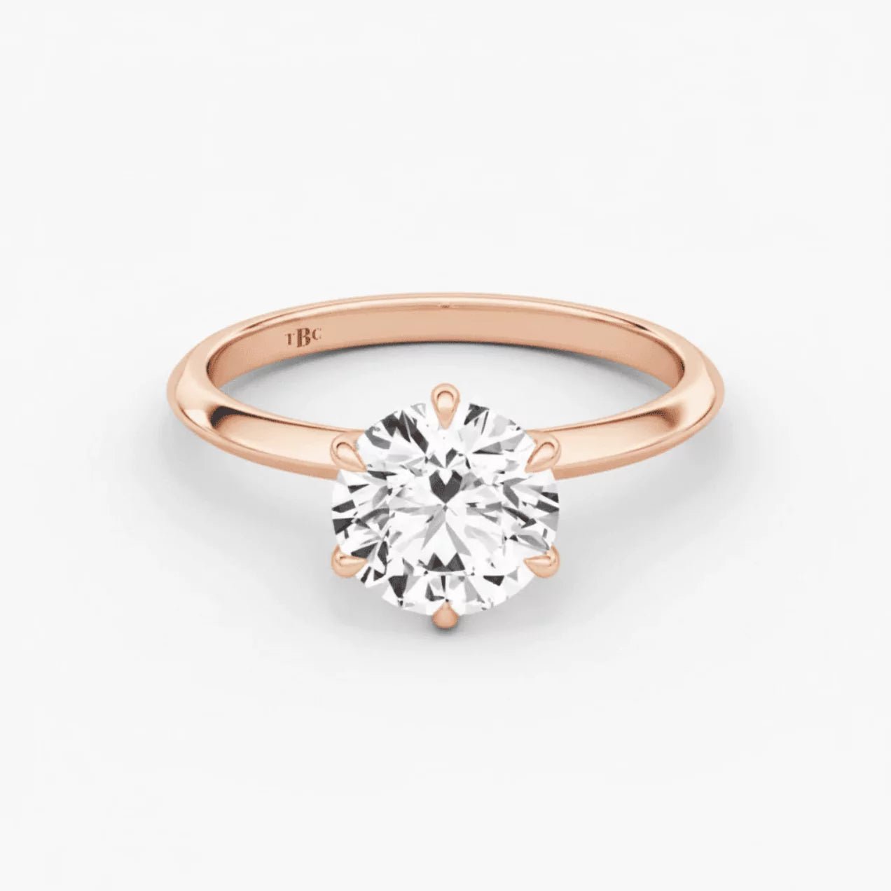 El diamante se muestra con 1.50cts